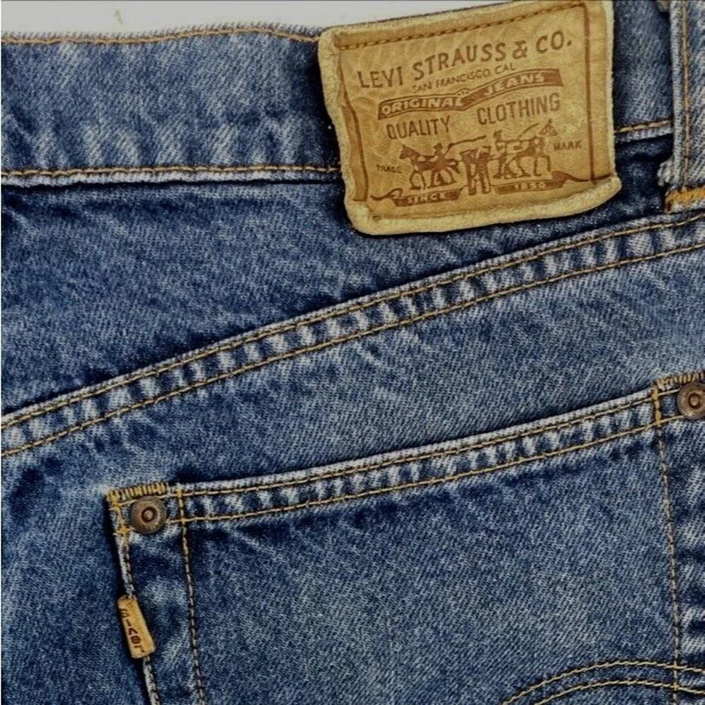 Vintage Levis Orange Tab High Rise Tapered Leg Jeans Medium  Blue Denim 33x32
